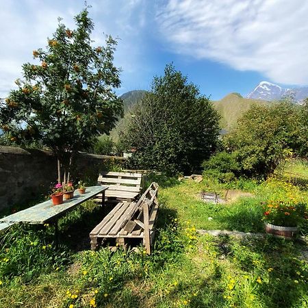Dato Khetaguri Apartment Kazbegi Kültér fotó