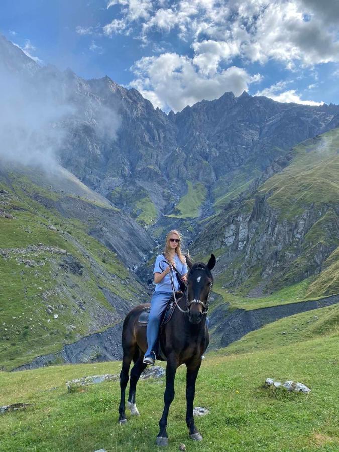 Dato Khetaguri Apartment Kazbegi Kültér fotó