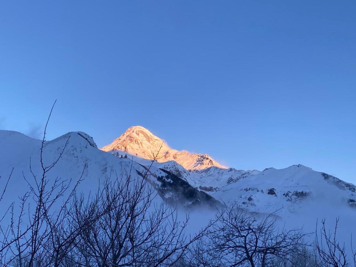 Dato Khetaguri Apartment Kazbegi Kültér fotó