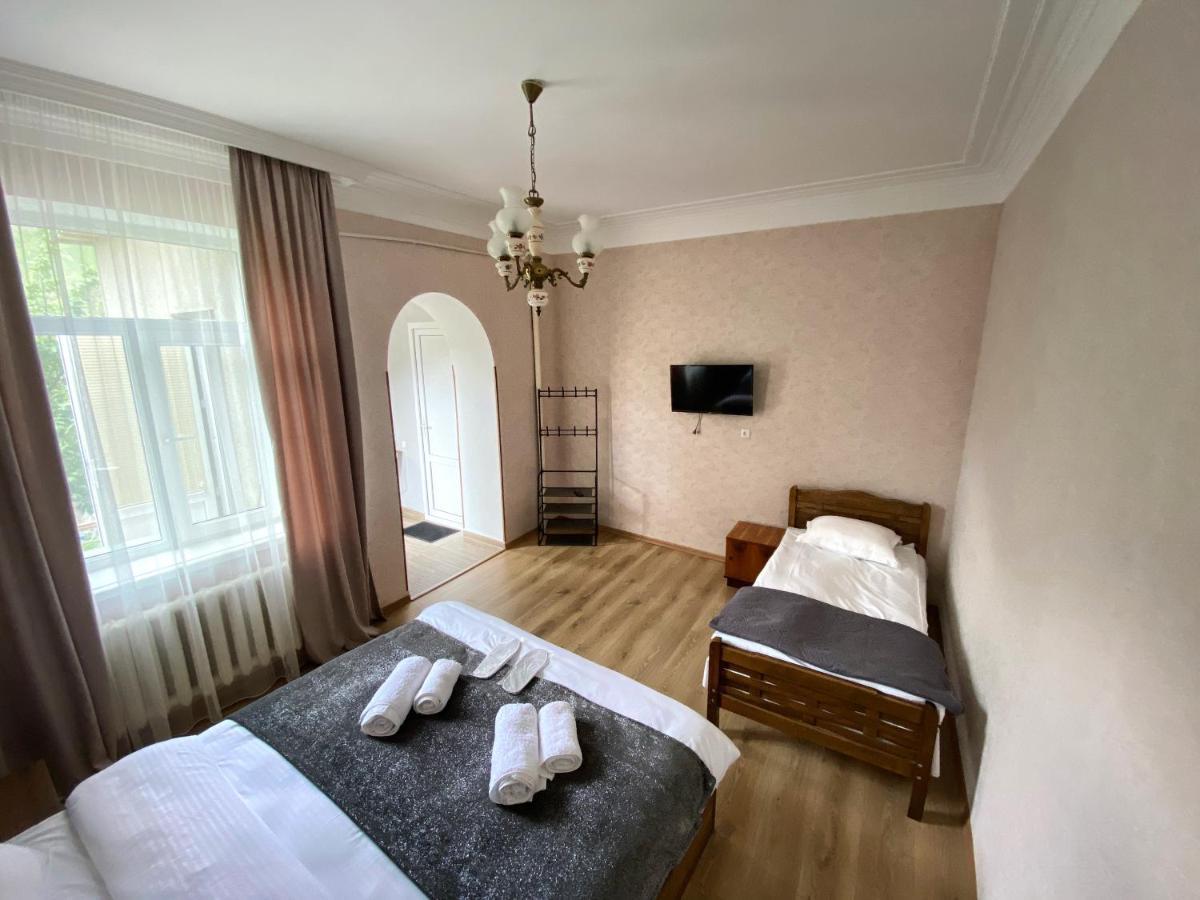 Dato Khetaguri Apartment Kazbegi Kültér fotó