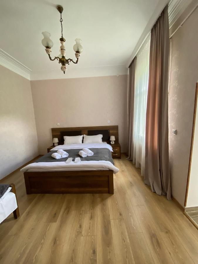 Dato Khetaguri Apartment Kazbegi Kültér fotó