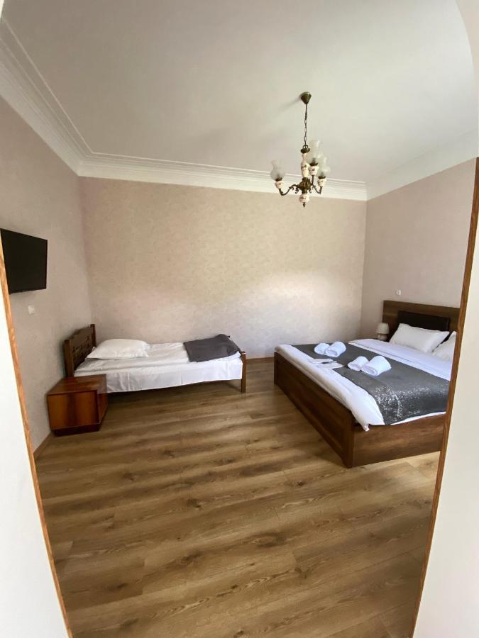 Dato Khetaguri Apartment Kazbegi Kültér fotó